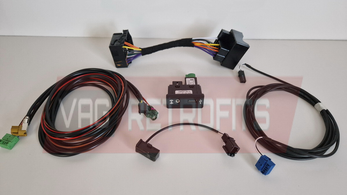 MIB2 STD PQ RETROFIT KIT CARPLAY USB MICROPHONE WIRING ADAPTER