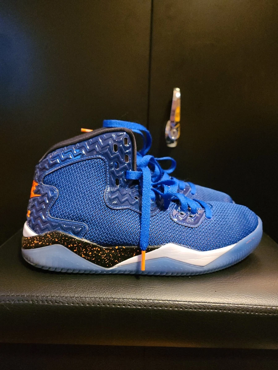 Air jordan hotsell spike 40 pe