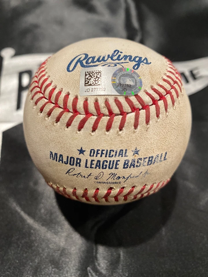 Paul Goldschmidt MLB Game Used Double Autographed Ball 4/18/18 Career Hit #1025 - Image 4 of 4