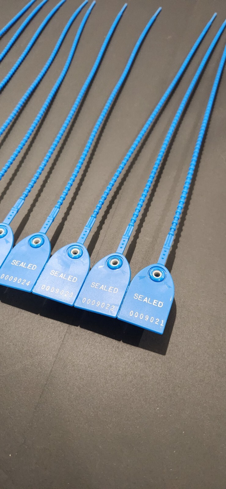 100 Plastic Tamper Seals Numbered Zip Ties Pull Tite Security Blue 12 inch