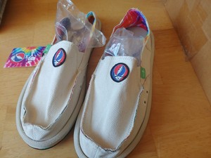 sanuk shoes grateful dead
