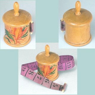 Antique Mauchline Fern Ware Tape Measure Scottish Circa 1890s