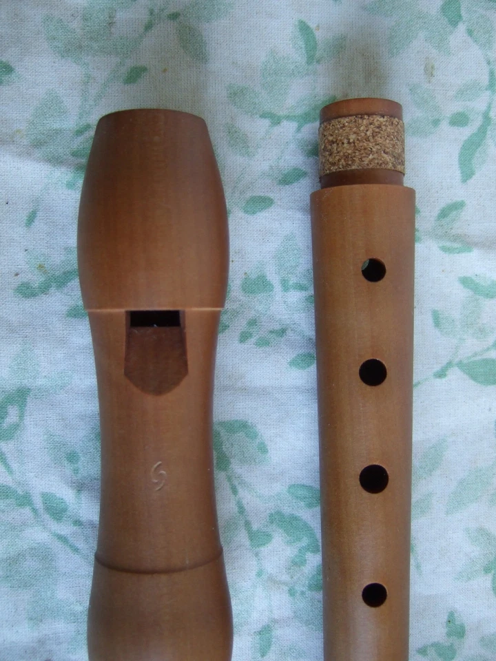 Grabadora Mollenhauer Nueva Estudiante Descantante/Soprano, Madera de Peral, Sin Signos de Uso Foto 3 de 4