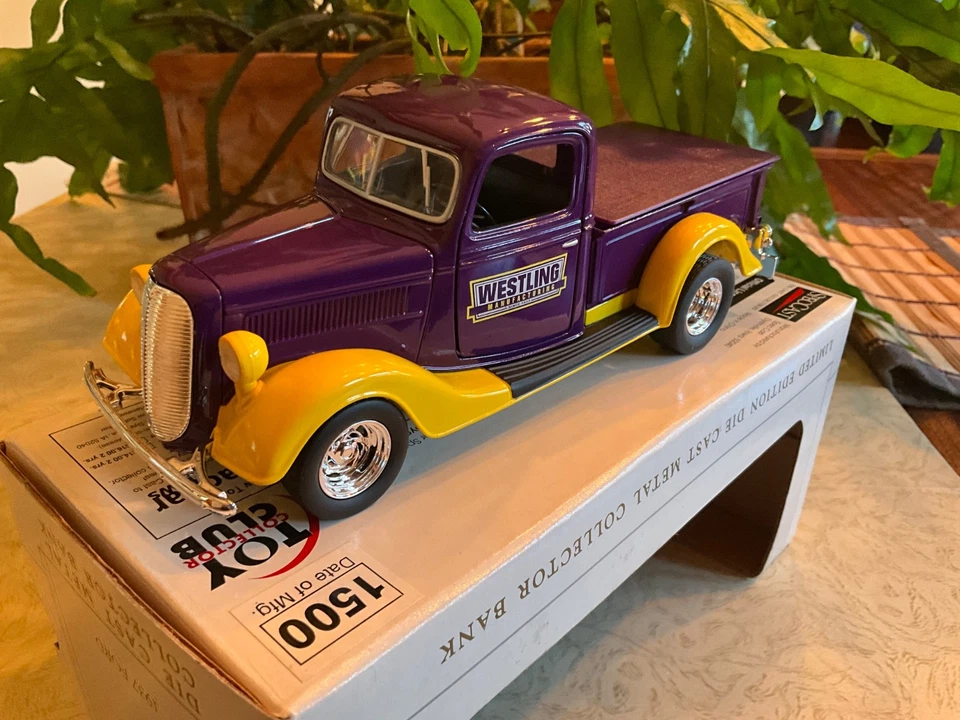 Ford Pickup 1937 edición limitada banco de coleccionista de metal fundido por SpecCast Foto 3 de 4