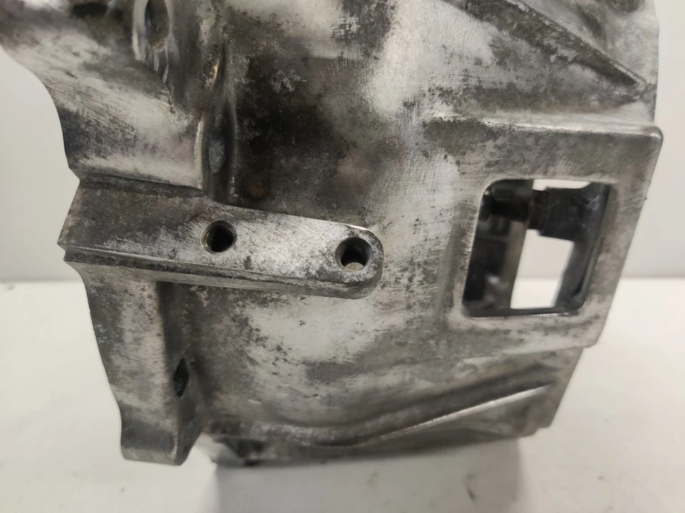 95-04 Toyota Tacoma W59 5 Speed Transmission Bell housing - Image 3 of 4