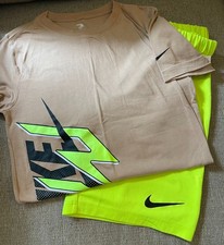 YOUTH Boys Nike 3Brand Short Sleeve Tan and Neon Yellow Athletic Set Size MED