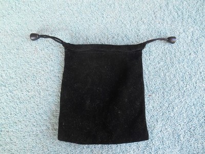 VINTAGE BLACK FELT DRAWSTRING GIFT Bag 4-9/16'' x 5-3/8'' TALL.