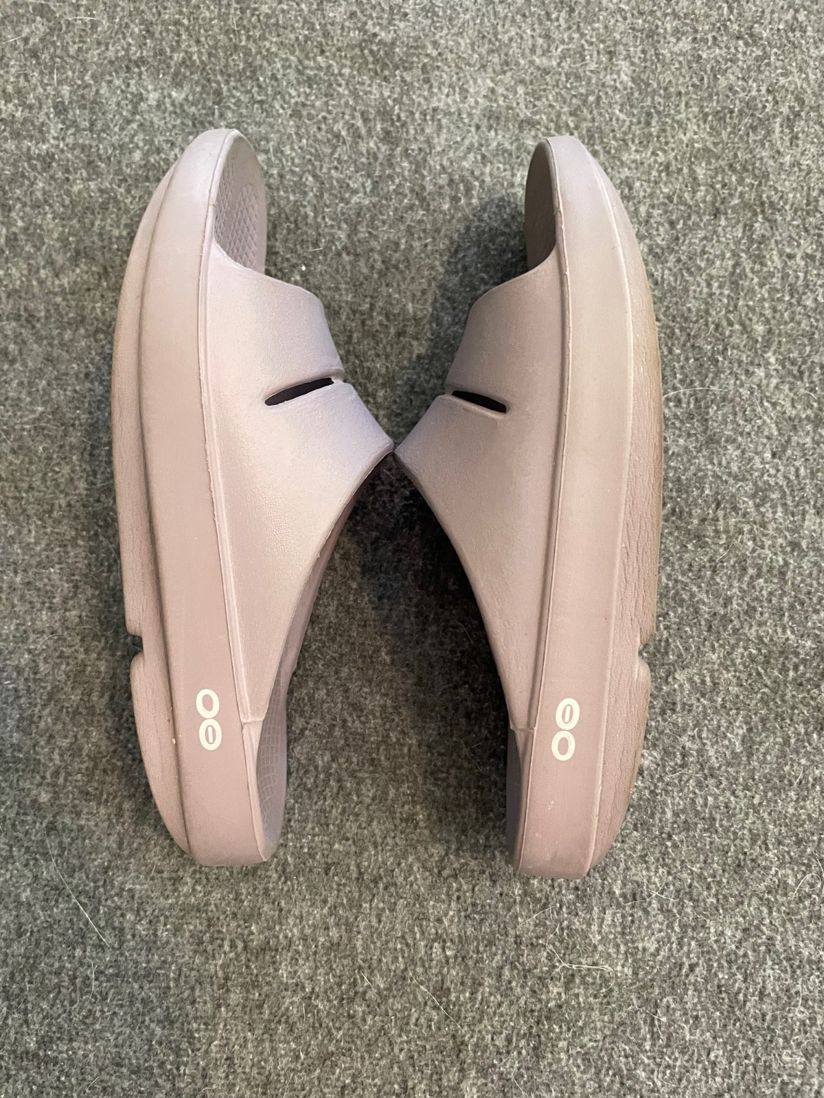 Oofos slides - image 5