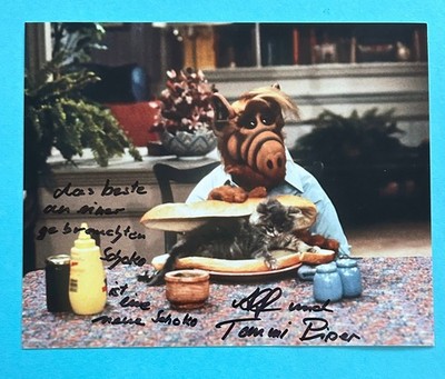 Tommi Piper  - ALF  - 20 x 25 cm    - signed, original Autogramm !!!