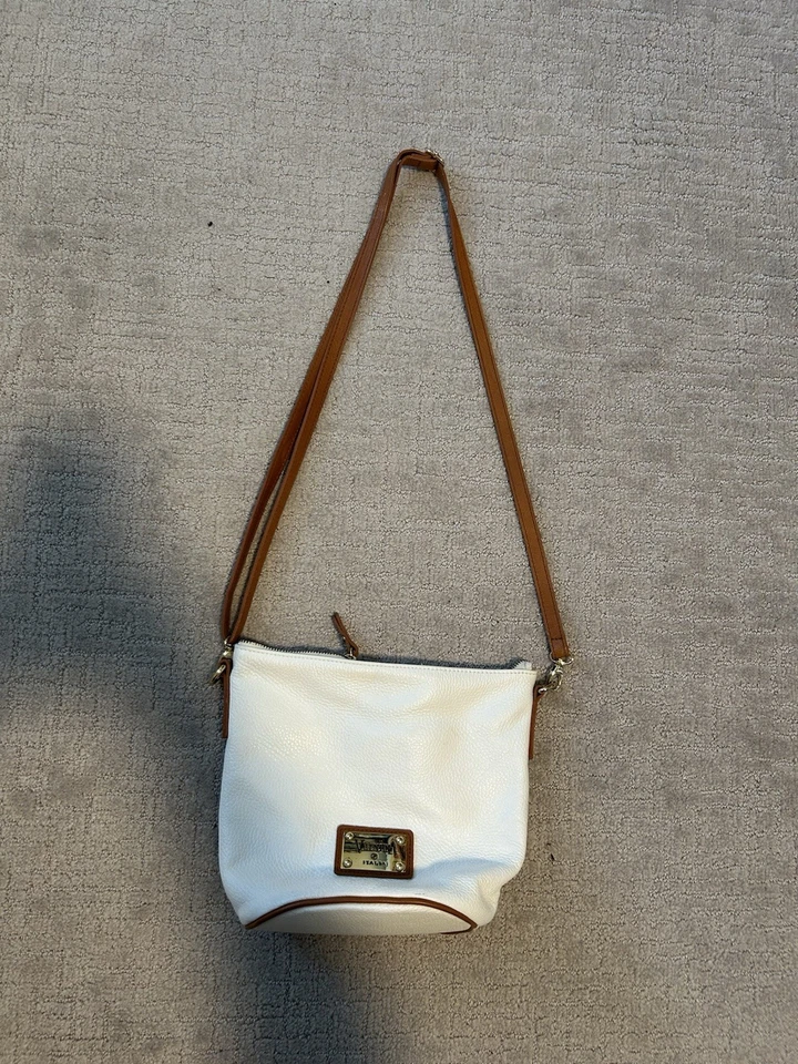 Cartera de mano de cuero para mujer Valentina - blanca/dorada Foto 2 de 4