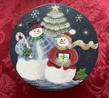 Christmas Tree SNOWMAN Hand painted Round Wooden Box Storage Container "Signed"