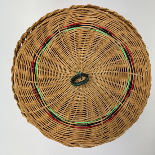 Vintage Wicker Woven Sewing Basket w/ Lid; 1960s Retro Craft Storage Mid Century - Picture 5 of 7