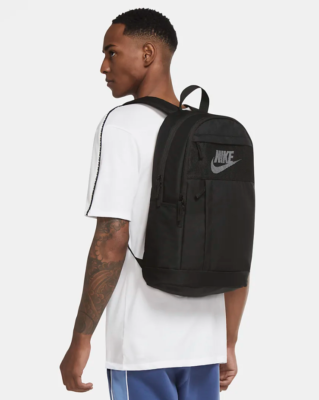 nike medium size backpack