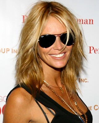 SEXY ELLE MACPHERSON 8x10 PHOTO *