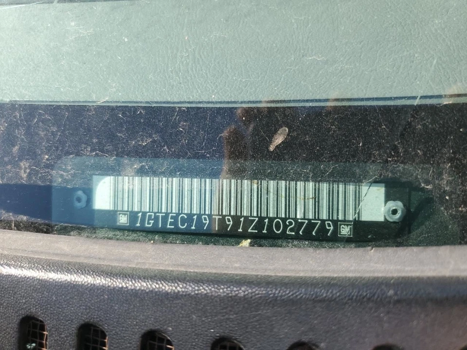 2001 GMC Sierra 150 Front Door Trim Panel 4DR PU Gray Used 403248 Foto 3 de 4