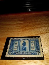 Us Stamp 619  1925 Lexington- Concord Mint