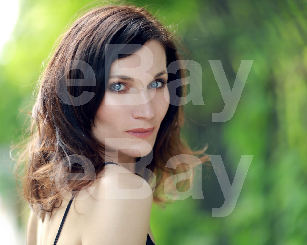 Kate Fleetwood 10x8 Photo eBay