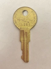 CompX Timberline Lock Replacement Single Key Gold 135T  #10023