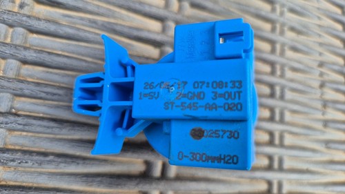 BUSH WMDF714W Waschmaschine Ersatzteile - DRUCKSCHALTER