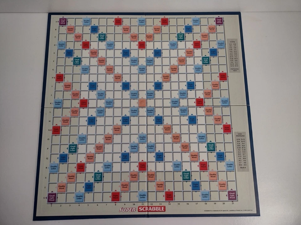 SUPER SCRABBLE GAME GIANT SIZED BOARD 200 WOOD TILE EDITION TINDERBOX GAMES 2006 - Image 4 of 4
