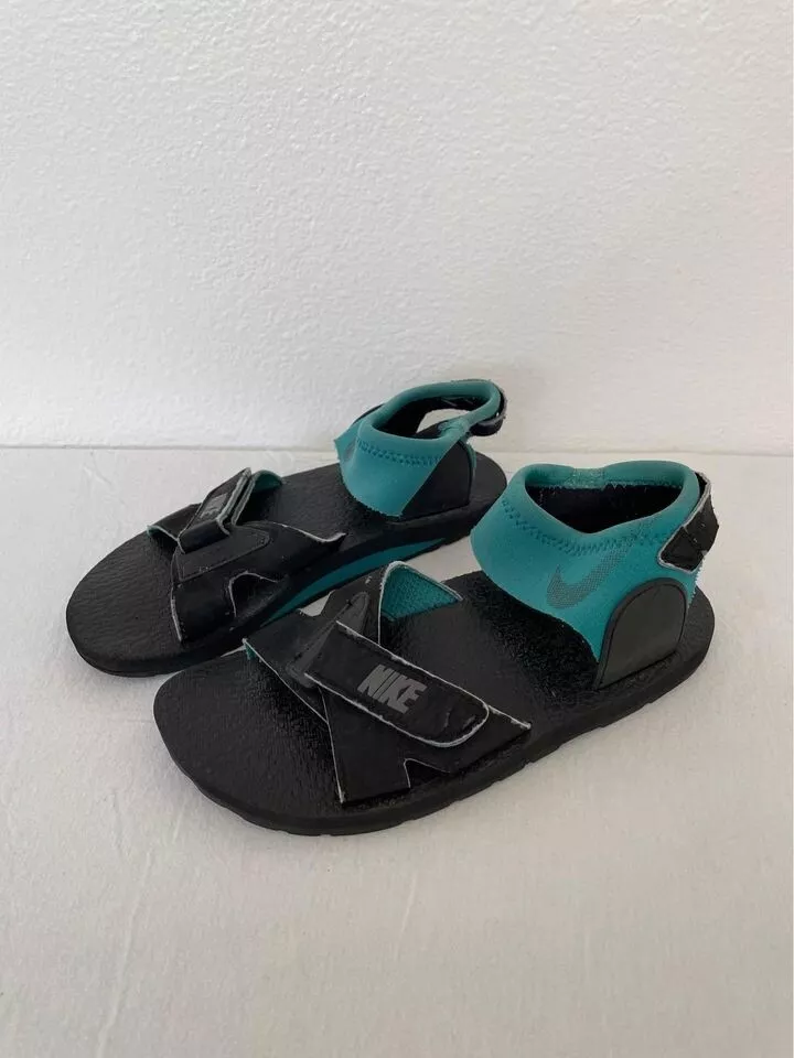 vintage nike ACG adjustable sandals womens 7 mens 5