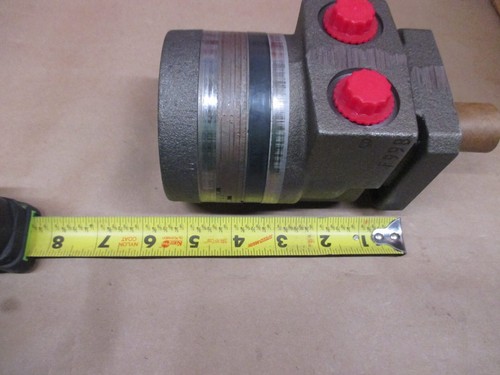 TB050FP100AAAB PARKER HYDRAULIC MOTOR SALT SPINNER NEW - Picture 6 of 11