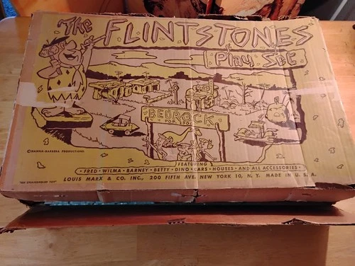 THE FLINTSTONES  PLAY SET - 1961 MARX COLLECTORS MODEL NUMBER 5948 - ULTRA RARE!