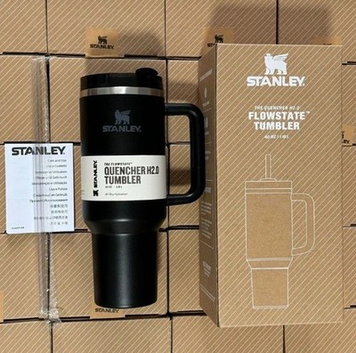 New Stanley 40oz Stainless Steel H2.0 Flowstate Quencher Tumbler water bottle