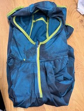 Tolles Langarm Sportshirt Hoodie Gr. M-L Petr...