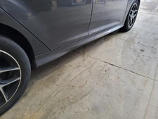 Passenger Side FOCUS     2015 Rocker Panel Moulding 515841