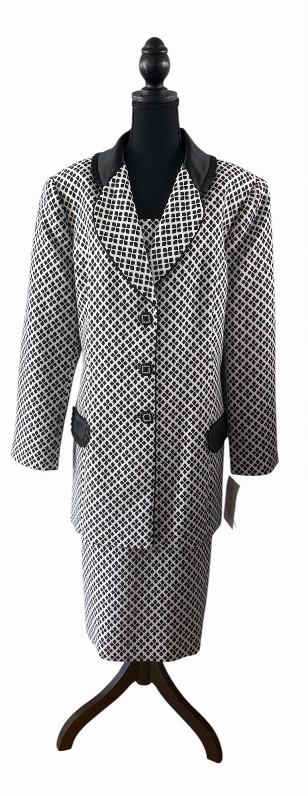 Traje Falda Lily and Taylor Blanco y Negro 2 piezas con Diseño Geométrico Nuevo con Etiquetas 18