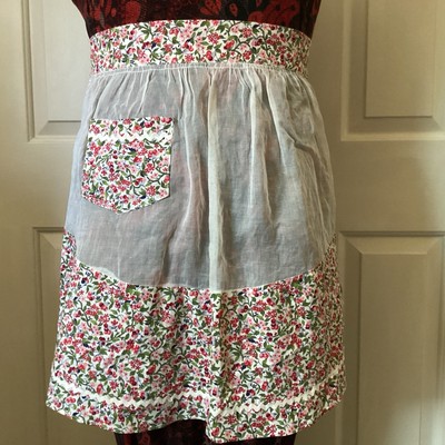Vintage Half Apron 50s? Floral And Organdy Ricrac Trim  display picture 3