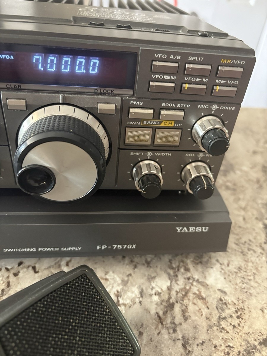 Yaesu FT-757GX HF Ham/Amateur All-Mode Transceiver 100W+