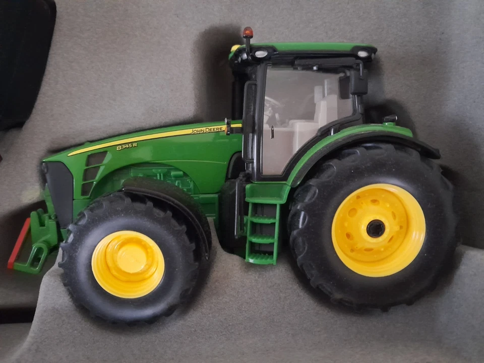 SIKU Control32 (6881) Control John Deere 8345R Set mit Fernsteuerung - Bild 4 von 4