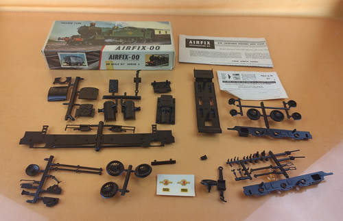 Airfix Spurweite OO Lok-Kit - BR (Westregion) 6100 Klasse Prärie-Panzer | Zustand: Used