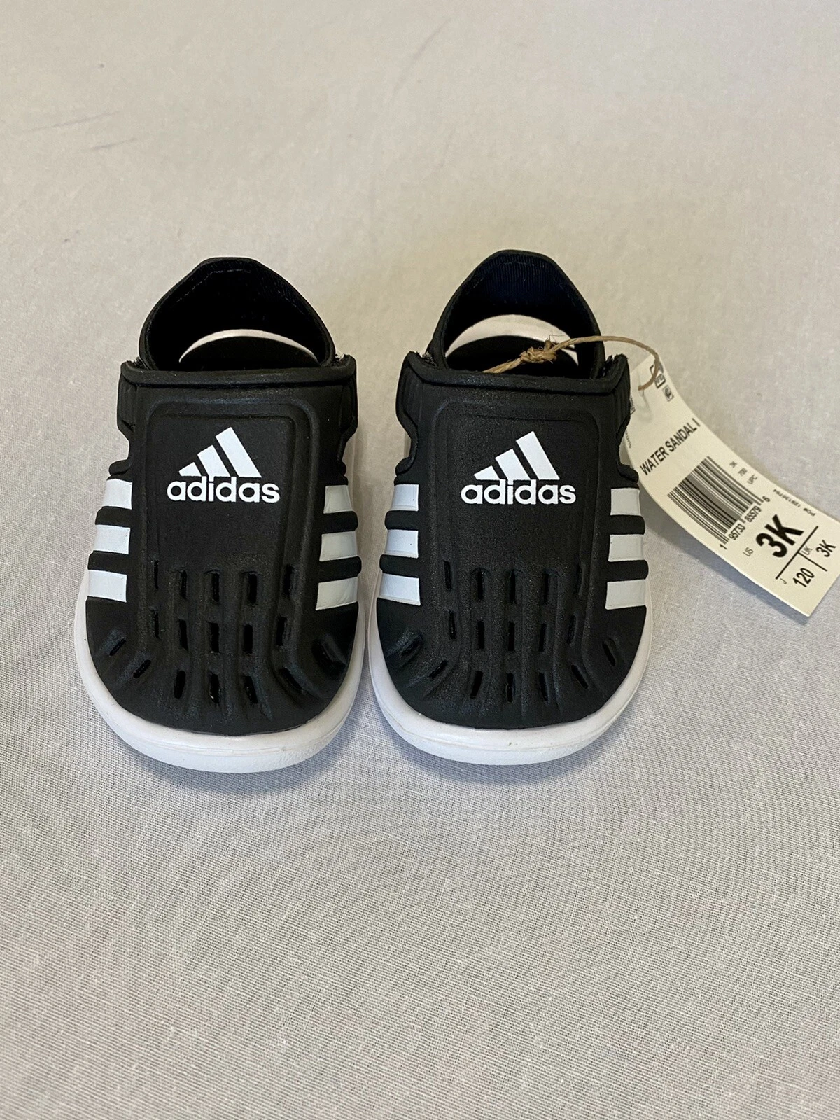 Sandalo slip on Adidas taglia 3 nero bianco nuovo casual da passeggio