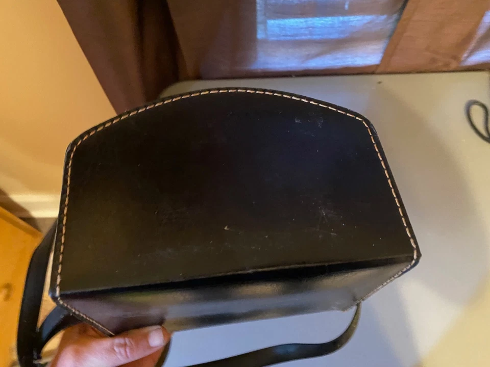 Vintage Polaroid Hard Black Carrying Case Bag Camera Carry Storage Travel - Image 4 of 4