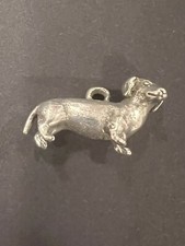 GREEN GIRL STUDIOS Pewter Dachshund 14mm Charm NEW