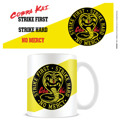 NETFLIX COBRA KAI NO MERCY STRIKE FIRST STRIKE HARTE TASSE NEU GESCHENK VERPACKT OFFIZIELL 
