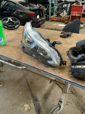 2019 2020 2021 Nissan Altima Headlight Passenger Right RH Halogen OEM 5979