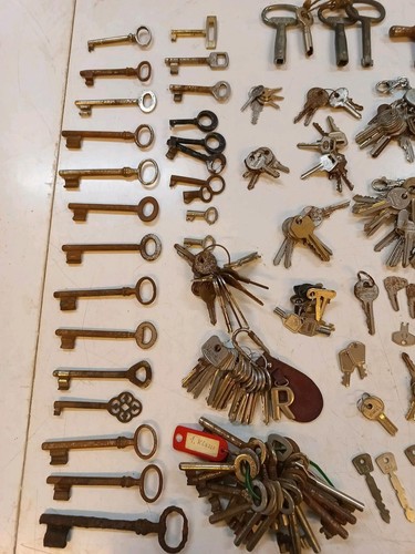 Sehr Große Schlüssel Sammlung - Bild 2 von 8