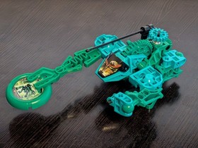 LEGO TECHNIC Throwbots: "Amazon" (8505) (used, 100%, w/ case, manual, & discs)