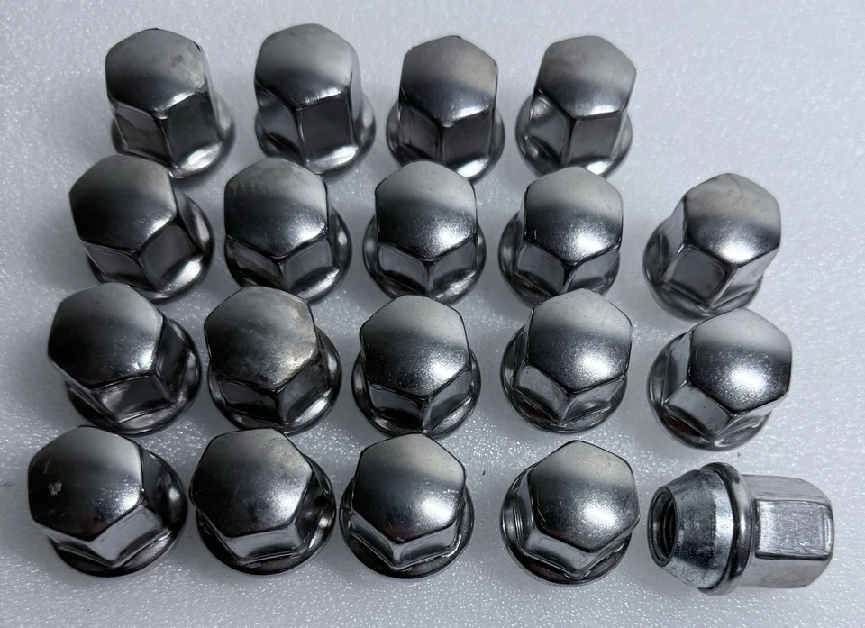 19) TUERCAS RUEDA ACERO INOXIDABLE CADILLAC CTS CT4 CT4 XT4 ATS 14X1.5 9597846 Foto 2 de 3