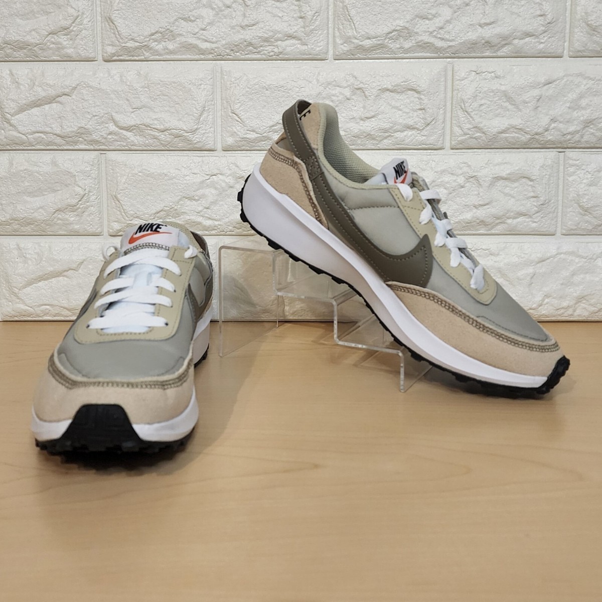 Nike Waffle Debut Mens Size 6 / Womens Sz 7.5 Light Stone Brown