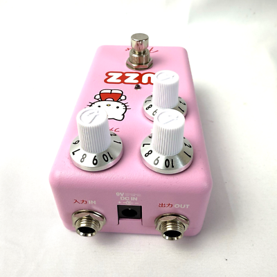 Fender Hello Kitty Fuzz Pink Guitar Effect Pedal Fender x Hello Kitty