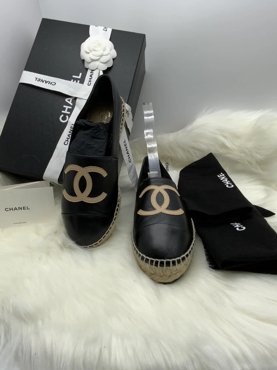 Espadrilles Chanel Chanel Black Leather CC Logo Espadrilles Size 37