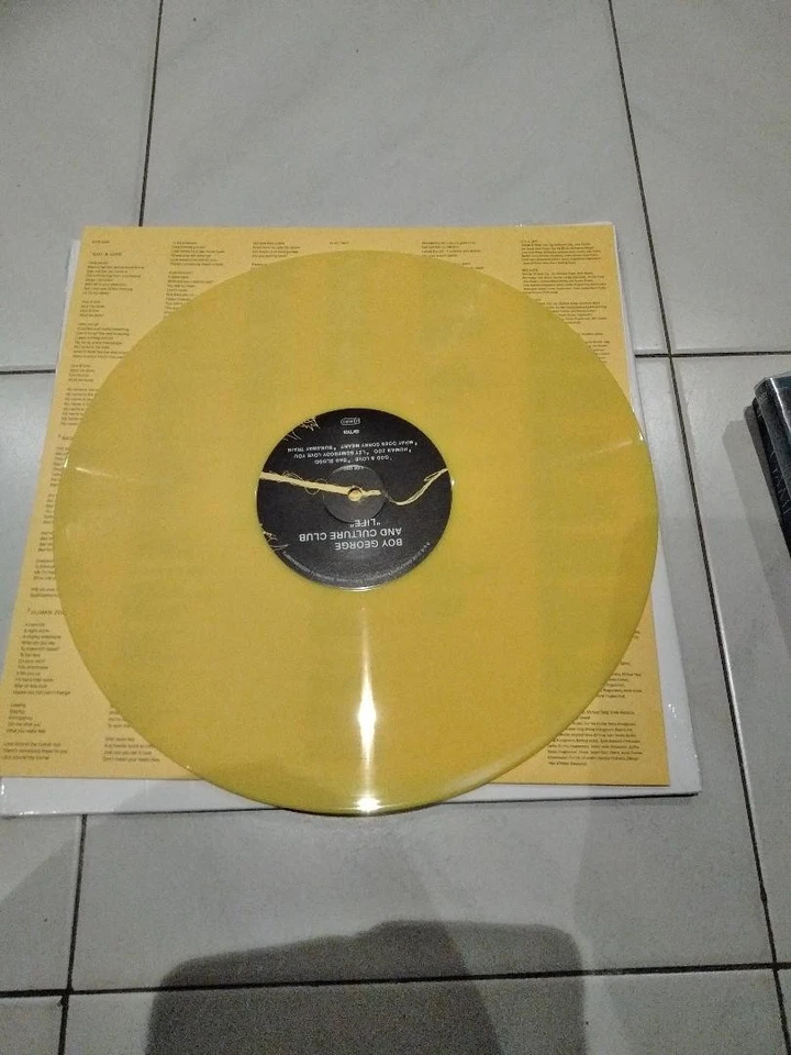 CULTURE CLUB Vinyle 33 Tours, en très bon état - Photo 4/4