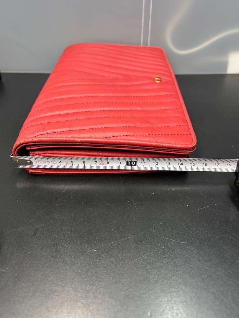 Valentino Garavani Quilted V Logo Shoulder Bag, Authentic, Excellent Condition thumbnail 19