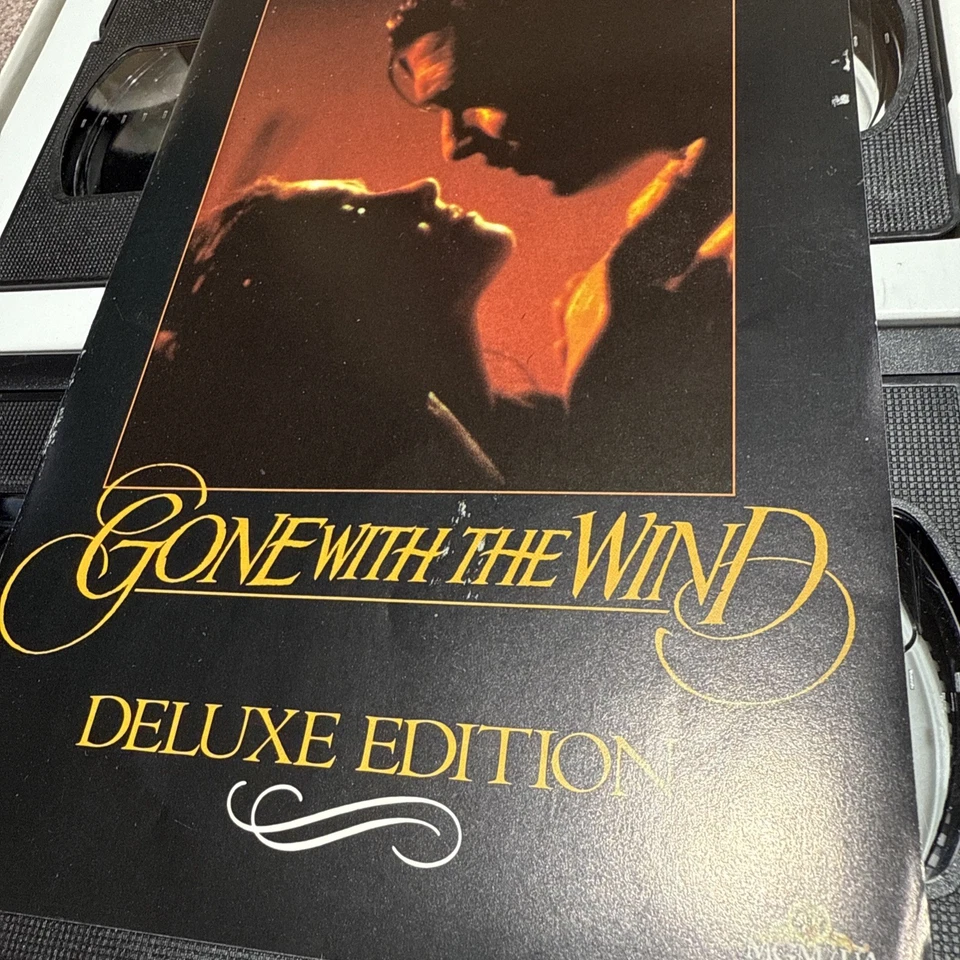 Бокс-сеты Gone with the Wind 2 VHS подарочные издания как новые - Изображение 3 из 4