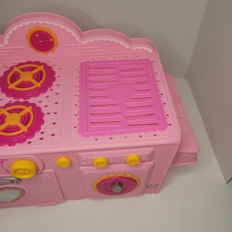 Horno para hornear Lalaloopsy y accesorios - Espátula, tazas medidoras, manual con caja Foto 4 de 4